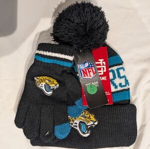 NWT NFL Jacksonville Jaguars Youth Winter Beanie Hat & Touchscreen Gloves Set 🐆